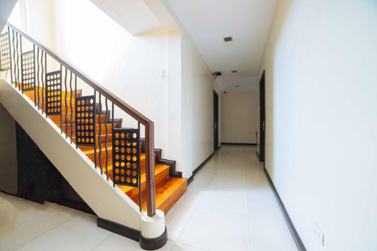 Reddoorz Plus Near Naia Expressway Pasay Exterior photo
