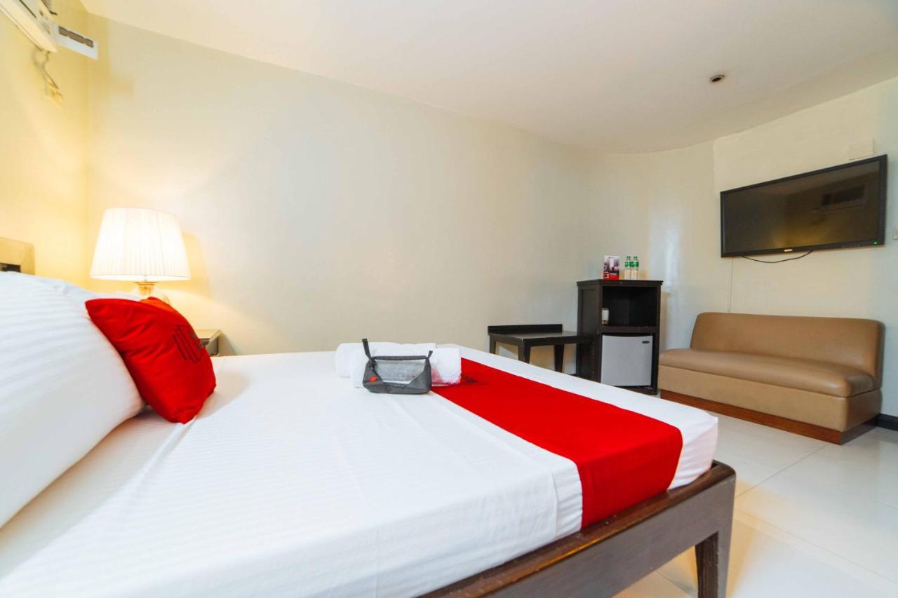 Reddoorz Plus Near Naia Expressway Pasay Exterior photo